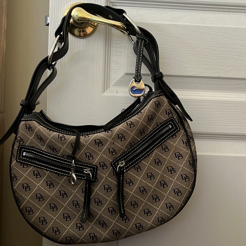 Small Dooney and Bourke Handbag